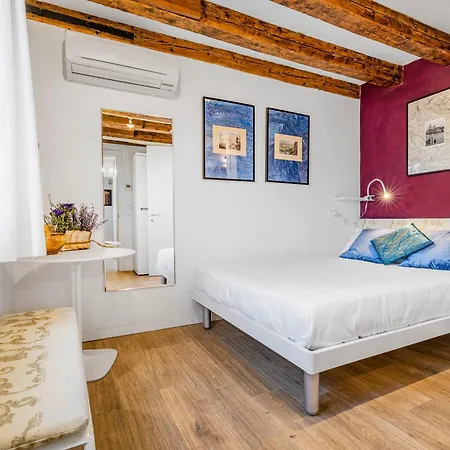 Ca' Dell'arciere Apartment *